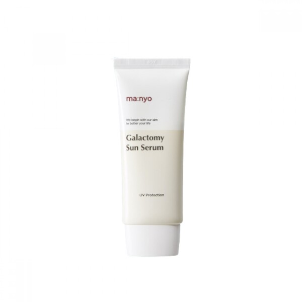 ma:nyo - Galactomy Moisture Sun Serum SPF50+ PA++++