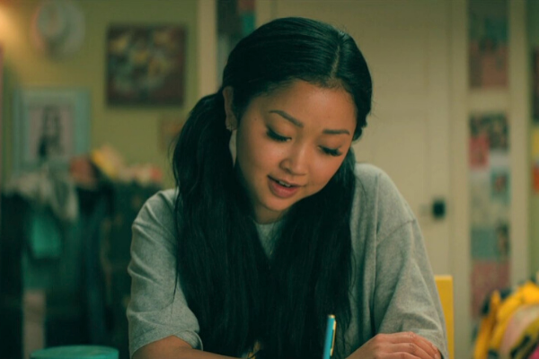 Lara Jean’s Natural Faux Lash Makeup Tricks in Netflix To All the Boys, Lana Condor